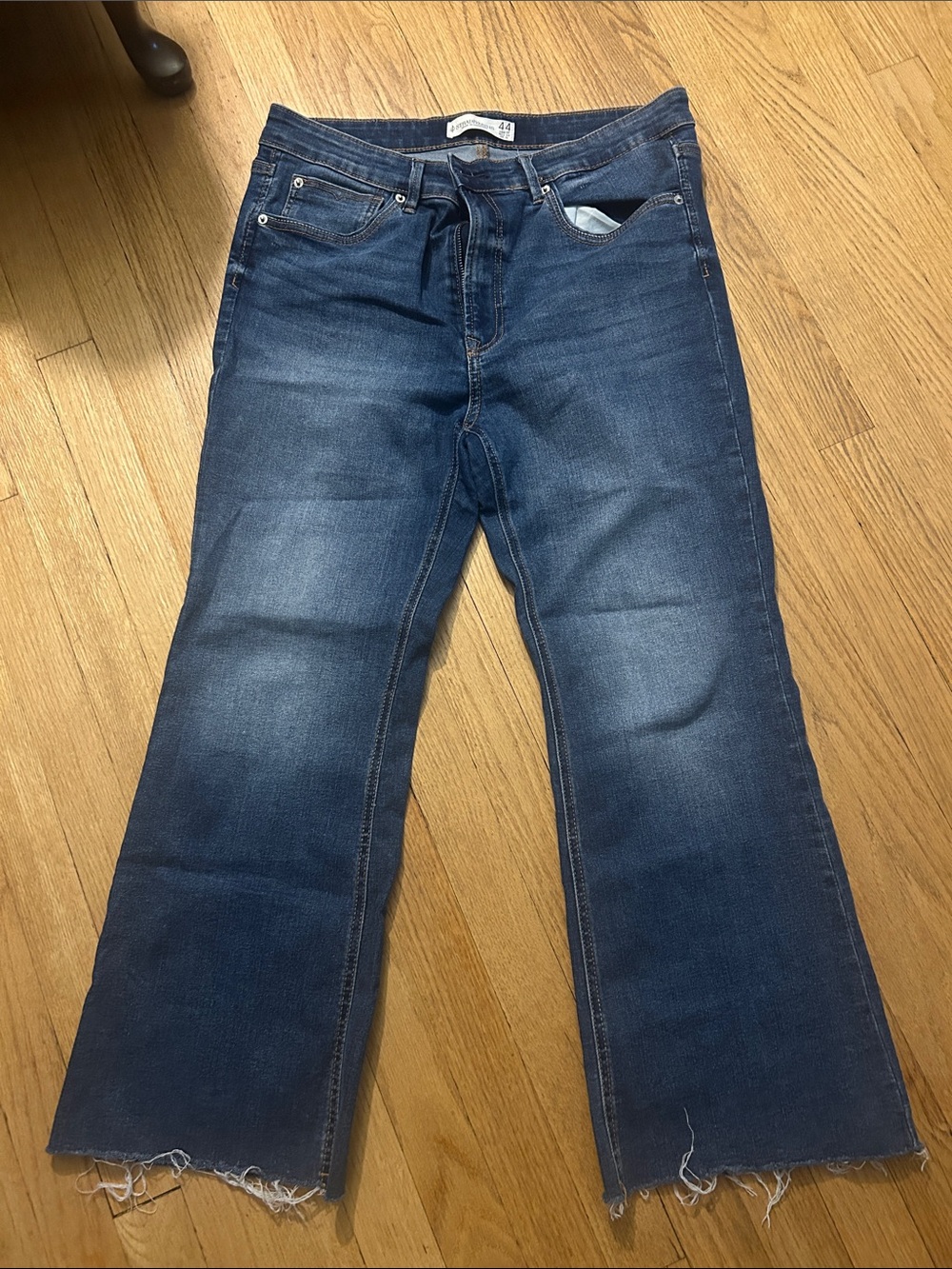 Women’s Blue Straight-Leg Jeans